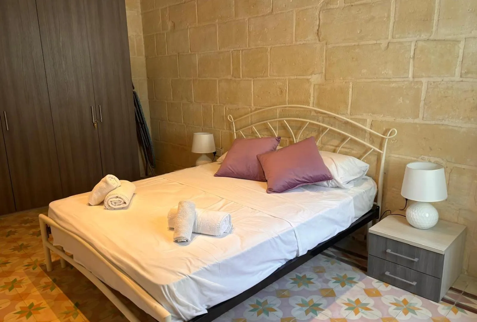 Three Cities Malta Daire Cospicua